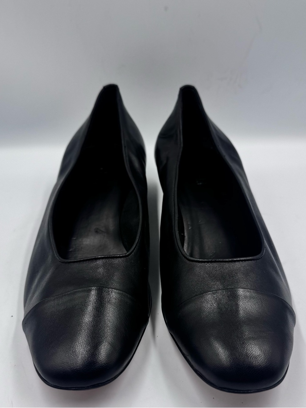 New Vaneli Womens Black Leather Cap Toe Low Block Heel Flats Shoes Size 13 M